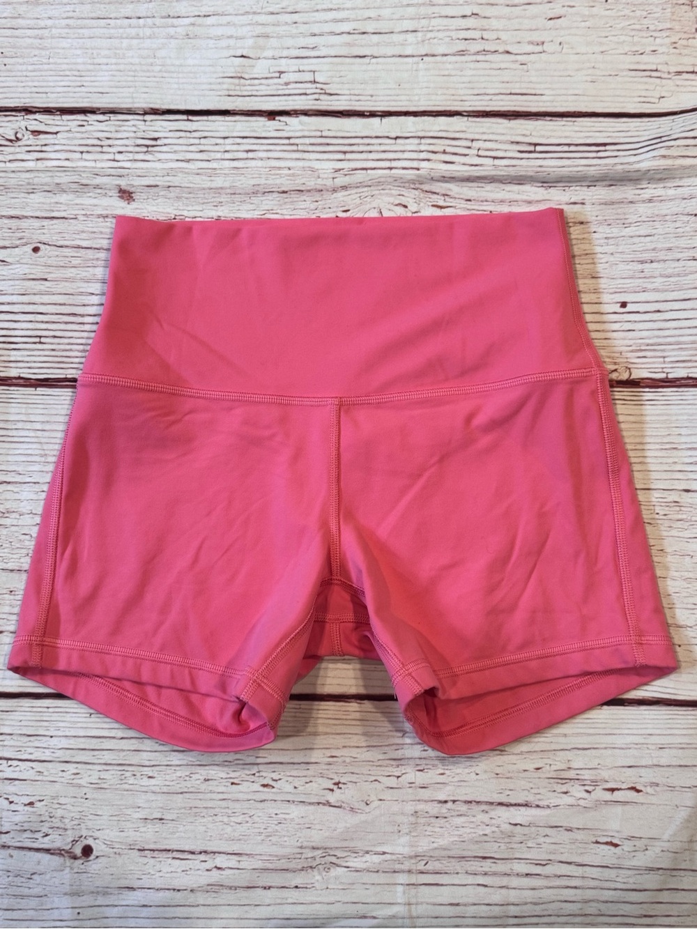 Lululemon Align High-Rise Short 4" in Sakura Pink Sz 6 - Picture 2 of 6
